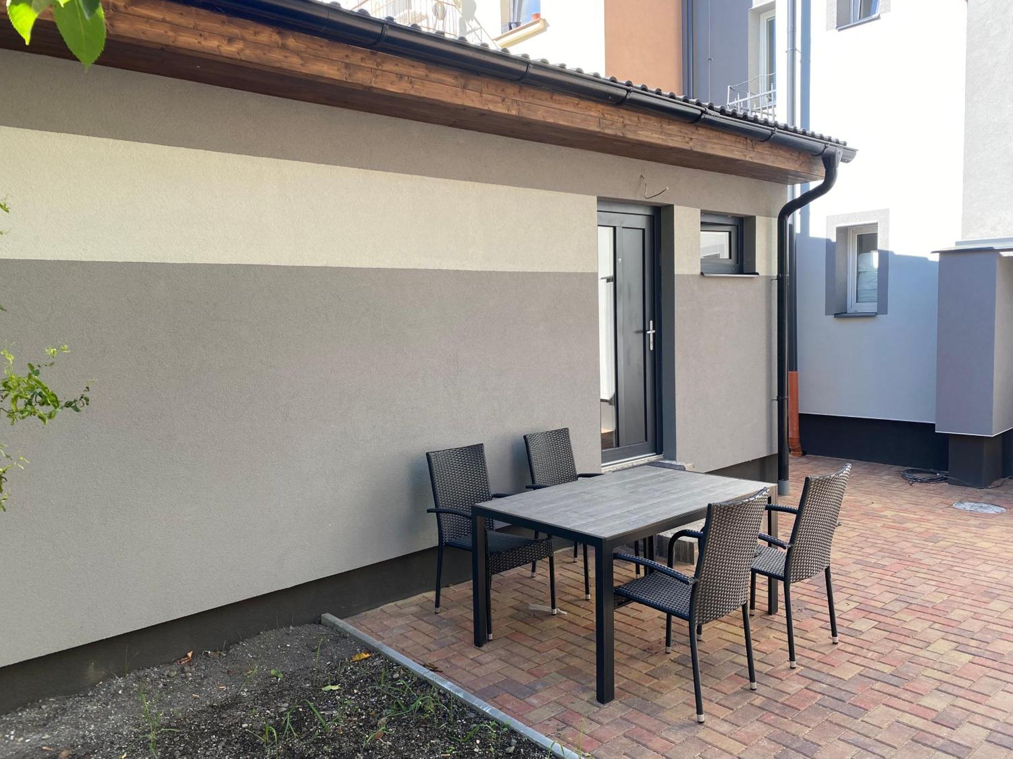 Cerna Ruze - Apartman 7 เปิลเซน ภายนอก รูปภาพ